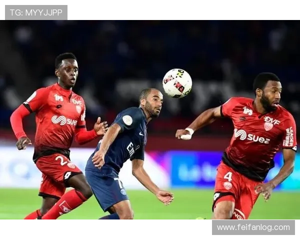 德甲首轮有哪些球队表现亮眼?排名与亮点评析